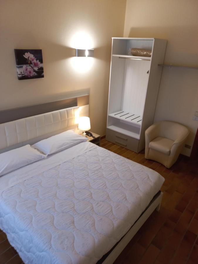 Park Hotel Castel San Pietro Terme Extérieur photo