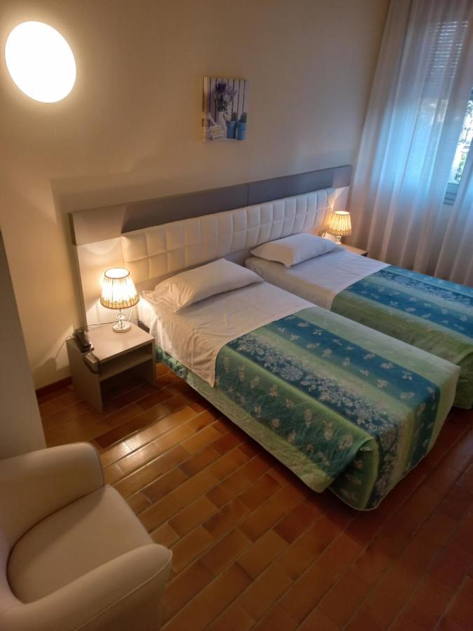 Park Hotel Castel San Pietro Terme Extérieur photo