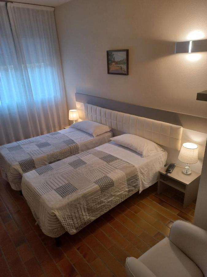 Park Hotel Castel San Pietro Terme Extérieur photo
