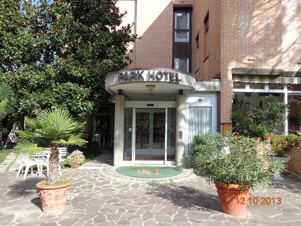 Park Hotel Castel San Pietro Terme Extérieur photo