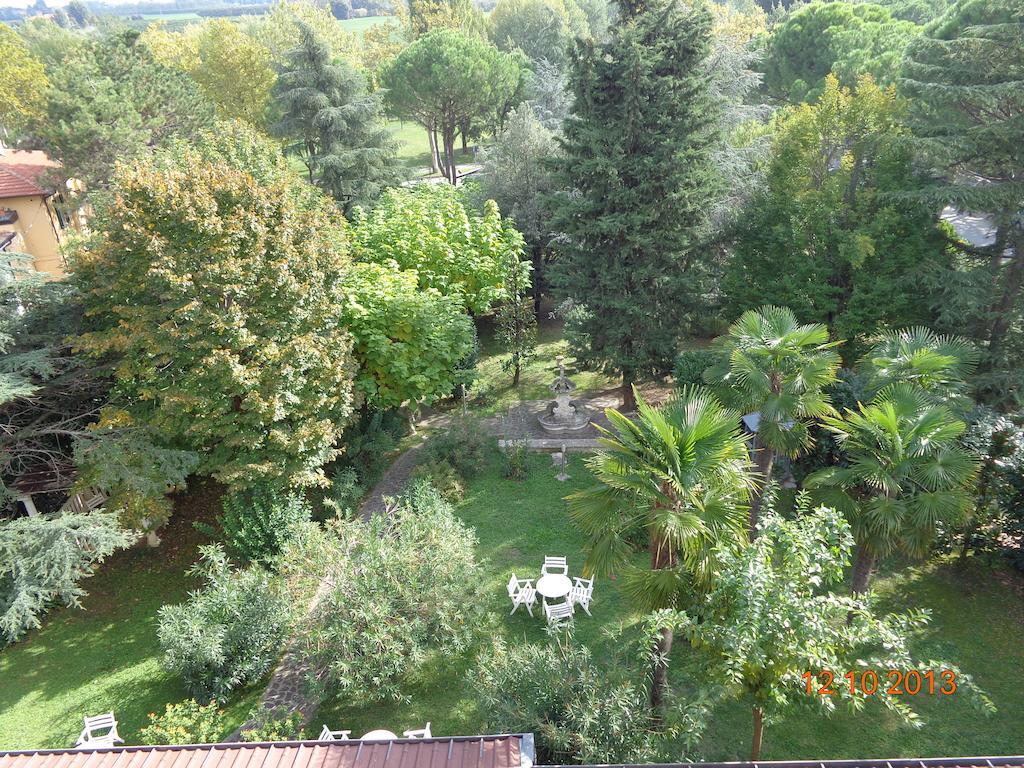 Park Hotel Castel San Pietro Terme Extérieur photo